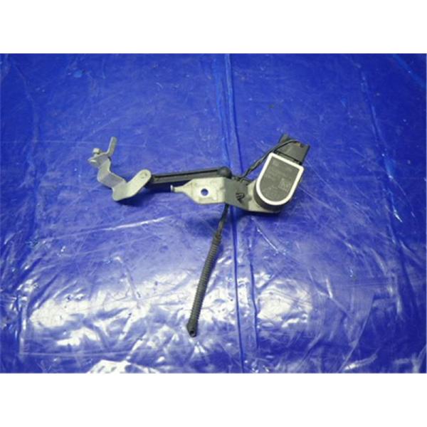 BMW 純正 BMW3 《 8C20 》 ハイトコントロールセンサー P81900-21004767