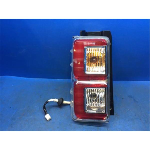 ダイハツ 純正 ウェイク 《 LA700S 》 左テールランプ 81560-B2610