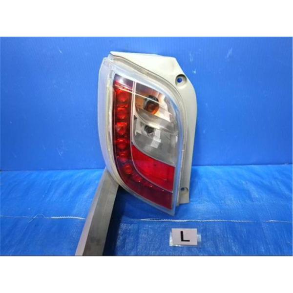 スバル 純正 プレオプラス 《 LA300F 》 左テールランプ 81560-B2560