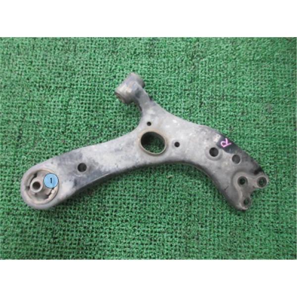 50プリウス ロアアーム 50プリウス前期 リアロアアームブロック調整式 【シックスセンス