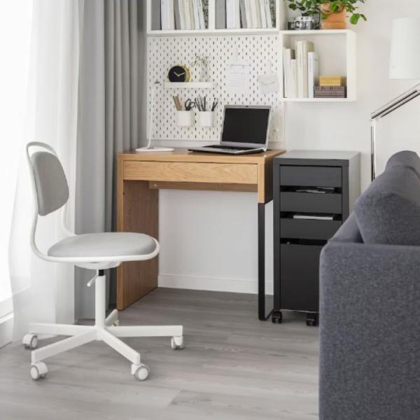 完成品有 IKEA イケア MICKE ホワイト 10213077 デスク ホワイト