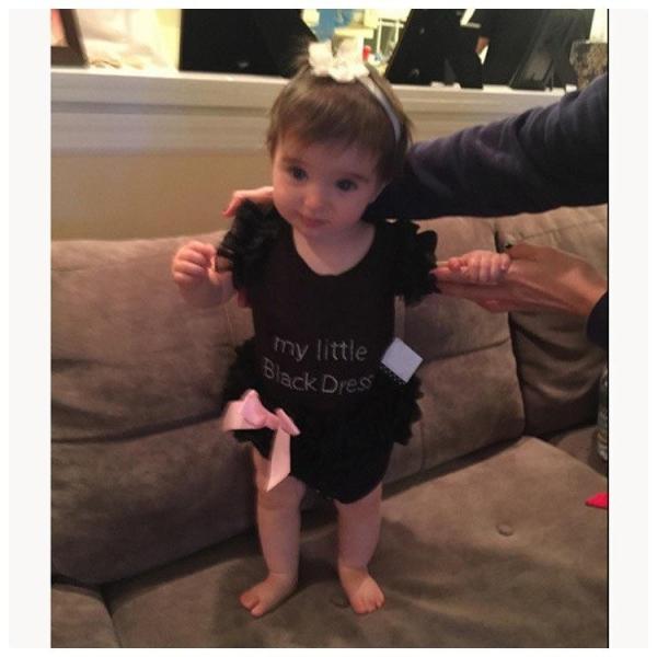 送料無料 ベビーロンパース ベビーサロペット 春の新作続々 ノースリーブロンパース カバーオール ベビー服 ベビーウェア 新生児 幼児 フリル 赤ちゃん 春 夏