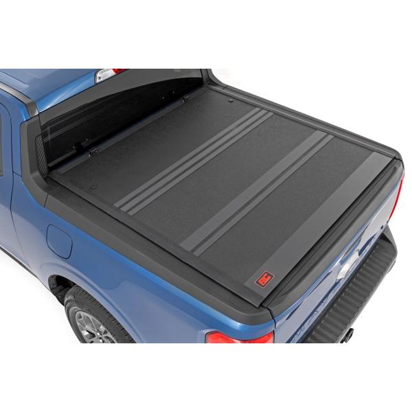 【並行輸入品】 Rough Country Hard Tri Fold Tonneau Cover for Ford Maverick (202