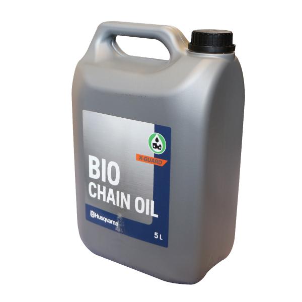 ▼ハスクバーナのXガードBIO (バイオ)は、再生可能な生分解性の原料をベースにしたプレミアムバイオチェンオイルです。 トップクラスの潤滑性と粘性を備えると同時に酸化安定性がアップしたことで酸化劣化を防ぐため、年間を通して使用できるチェンオ...