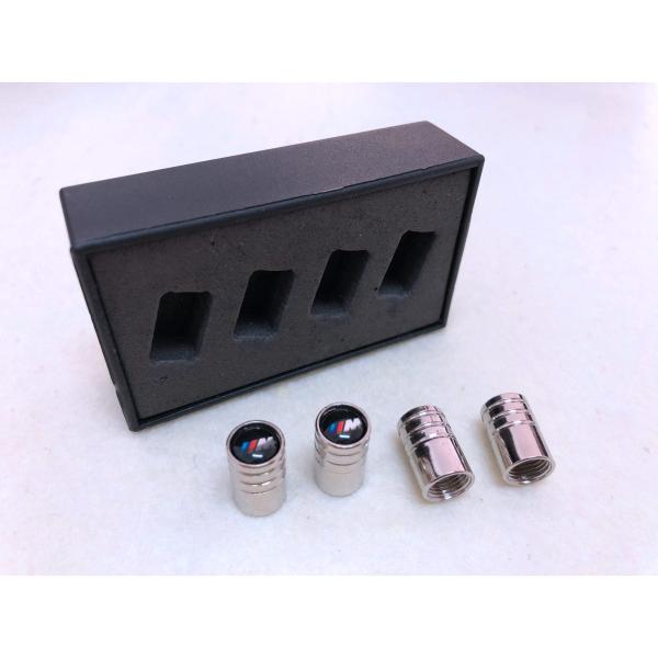 送料無料 33 M Bmw用 セール開催中最短即日発送 4個セット 車のタイヤバルブキャップカバー エアバルブキャップ アルミ製 ホイール シルバー