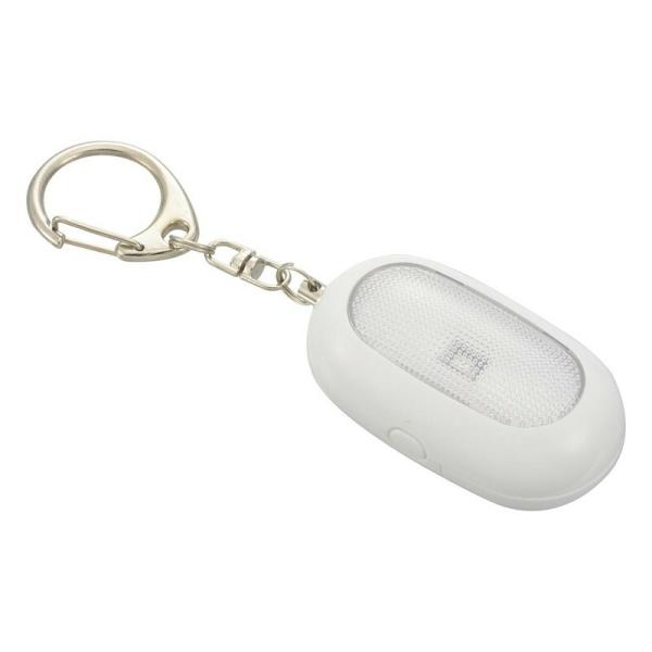 ● 赤色LEDライト付き。側面のボタンを押すと点灯→点滅→OFFと切り替わります。● フック付チェーンを引っ張るとブザーが鳴ります。● ピンは本体から引き抜くことはできないので、紛失の心配がありません。● 安心のお守りに規格 ■生産地：中国...