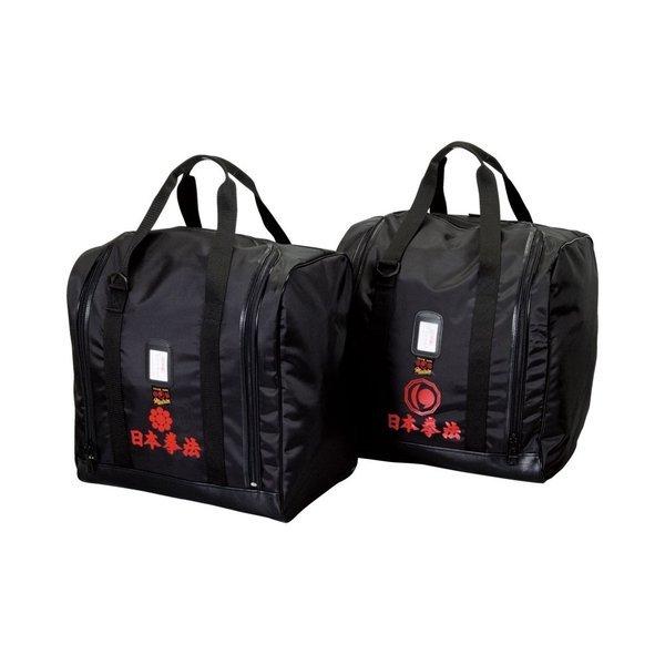 3WAYタイプ（手提げ、ショルダー、リュック）   ナイロン製（黒・紺）   日本拳法会マークと日本拳法連盟マークの2種類から選択いただけます。   高45cm・横43cm・奥行25cm 拳法防具一式と道衣が全て入ります。