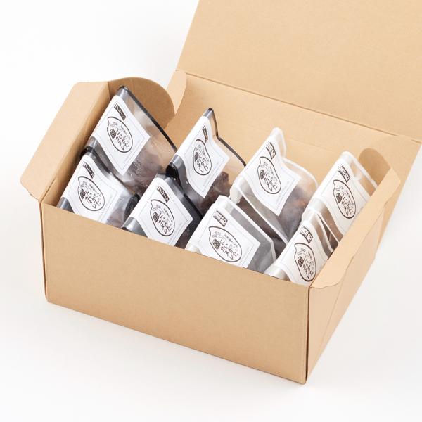 新潟県産の米粉を100％使用し、銅型で焼き上げた米粉のカヌレ。表面のキャラメリゼと、中身のなめらかなプリンのような食感が特徴です。プレーンのほか、米粉と相性抜群の酒粕・塩麹の3種類をご用意。今回ご紹介するのは「米粉カヌレ」。プレーン・酒粕・...