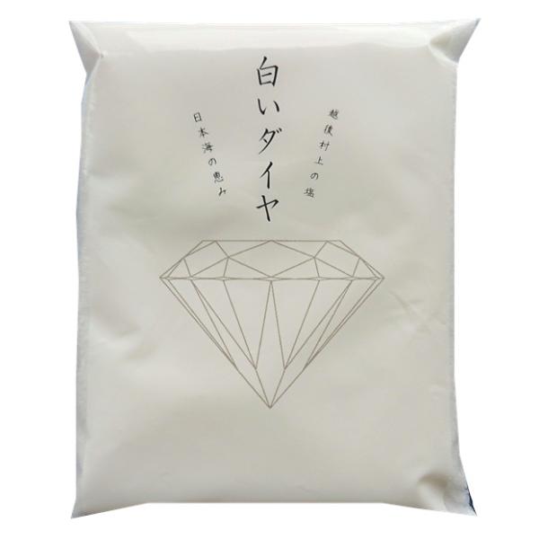 越後最北端のきれいな海水をくみ上げミネラル工房独自の工法で作り上げられた100％手作りです。ミネラル豊富な口どけの良い旨みのある粗塩「白いダイヤ」を是非お試しください。240ｇでのお届けになります。クリックポストで送料無料。【重要】ポストに...
