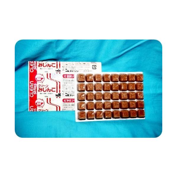 冷凍ミジンコ　餌食い抜群、スズメ類も　ベラハゼ類も　小型チョウチョ　小型ヤッコ　ハナダイなど　孵化したてのブラインシュリンプや　冷凍コペポーダより二回りほど大きなのサイズである。1cm近くにまで育った　クマノミの稚魚には最適。