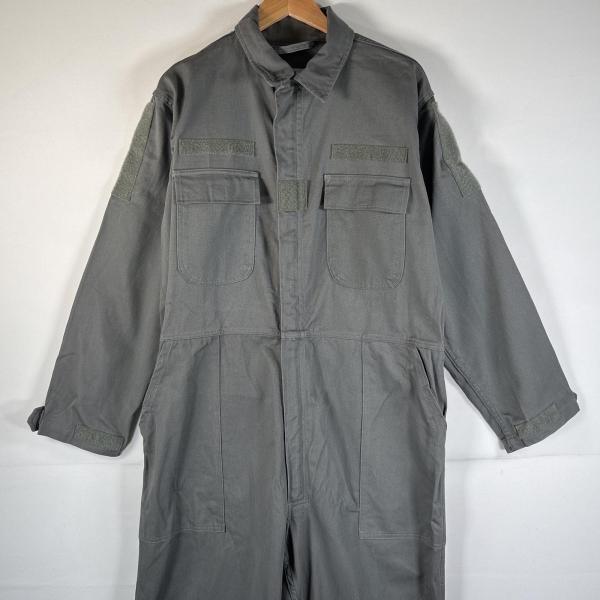 【管理番号】OYD0000231【ブランド】ミリタリー【対象】メンズ【カラー】  グレー系 / カーキ系【柄】無地【季節・シーズン】オールシーズン【素材】コットン100%【表記サイズ】L【実寸サイズ】総丈：約175cm肩幅：約52cm身幅：...