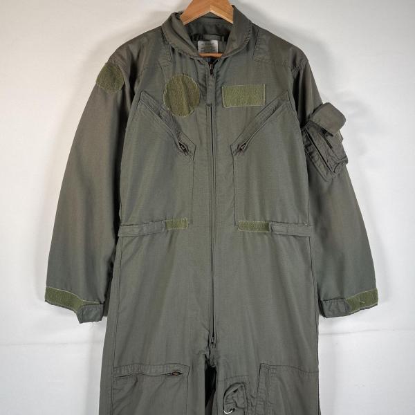 【管理番号】OYD0000260【ブランド】ミリタリー【対象】メンズ【カラー】  オリーブグリーン系【季節・シーズン】オールシーズン【年代】1990年代【素材】 / メタアラミド92%/パラアラミド5%／導電性繊維3%%【実寸サイズ】総丈：...