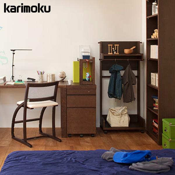 カリモク クローゼット