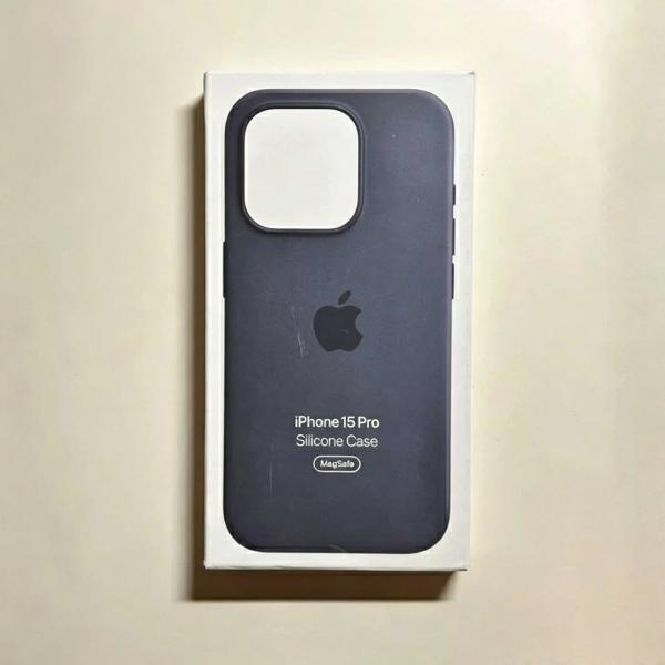 MagSafe対応 iPhone 15 Pro シリコンケース・ストームブルー 新品