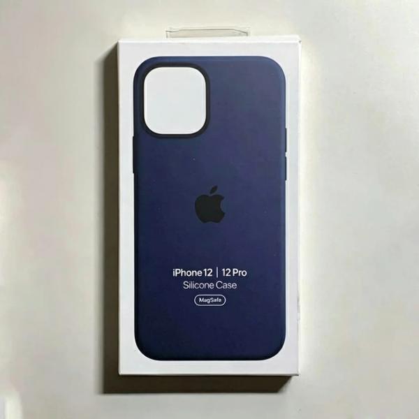 MagSafe対応 iPhone 12 / 12 Pro シリコンケース・ディープネイビー 新品