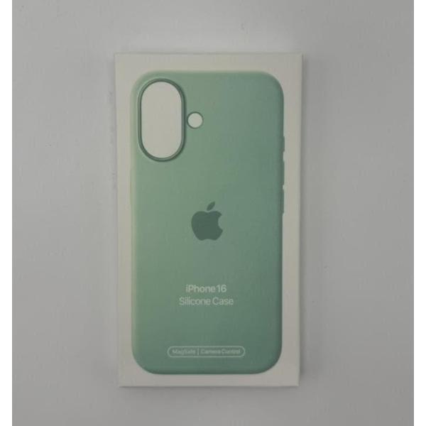 新品  iPhone16 　シリコンケース　アクアマリン