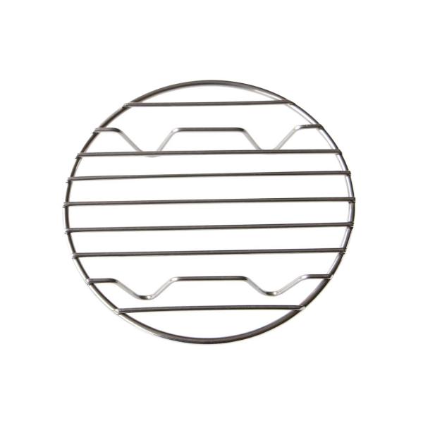 【商品概要】アルミダッチオーブン6インチ用底網●錆びにくいステンレス製。 ●底網をしく事により、焦げ付きを防ぎます。■サイズ(約):118×22（高）mm ■重量(約):45g■材質:ステンレス304 ■Made in China※ダッチオ...