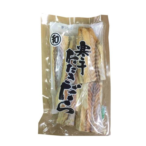 すけそうたらの身を寒風で乾燥させ、たたいて身を柔らかくした商品です。水で戻して水切りをし、砂糖・醤油・出汁等で煮つけてください。盆・正月に良く使われます。