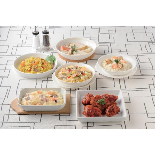 「おもてなしのお惣菜（キッチンのお惣菜）　シーフード＆チキン」　お子様から大人まで人気の電子レンジで温めるシーフードとチキンのお惣菜。ソースがまろやかでクリーミー熱々が美味しいシーフード料理の定番、ドリアやグラタンなどにチキンを使用した煮込...