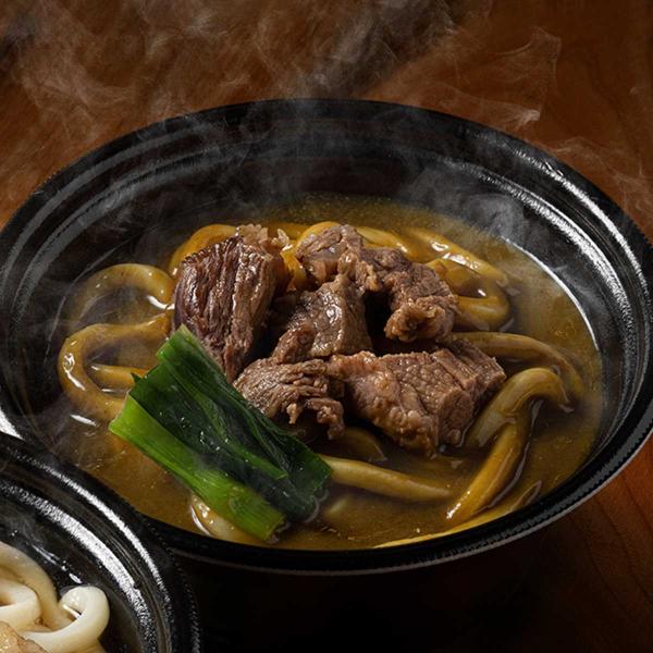 【一日4,000人が行列をつくる老舗讃岐うどんの味をご自宅で手軽に】一日4,000人が行列をつくる讃岐うどんの老舗「うどん本陣山田家」から、ご自宅でお手軽にお召し上がりいただける「讃岐すき焼うどんとカレーうどんの詰合せ 4食入 個食タイプ」...