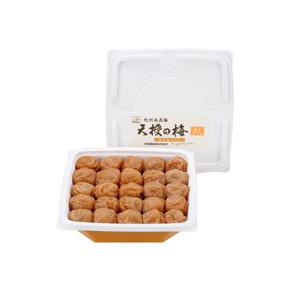 【極限まで塩分の使用を抑えながらも、程よい酸味と梅本来の風味を楽しめる梅干しです。】本州最南端の和歌山県のほぼ中央に位置する日本一の梅の郷、みなべ町。この地で梅干し一筋80余年の河本食品では、A、B、C、Dの4等級からなる「紀州南高梅」のう...