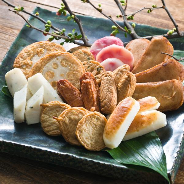 「鹿児島串木野 さつま揚げ 詰め合わせ 福音」は、昔ながらの石臼製法にこだわり、じっくり練り上げてつくった薩摩揚げのセットです。彩りが良く、風味豊かで弾力のある薩摩揚に仕上げました。ほど良い甘みの中にもお魚のうまみが広がり、ソフトな食感を味...