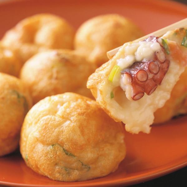 大阪道頓堀に総本店を構えるたこ焼きの名店がお届けする「たこ八 たこ焼 冷凍」です。たこ八秘伝の醤油生地で、表皮はこんがり、中身はふんわりとろけるように焼き上げる自慢の味です。あっさりした醤油味の中にも、職人技とこだわりが凝縮された奥深い味わ...