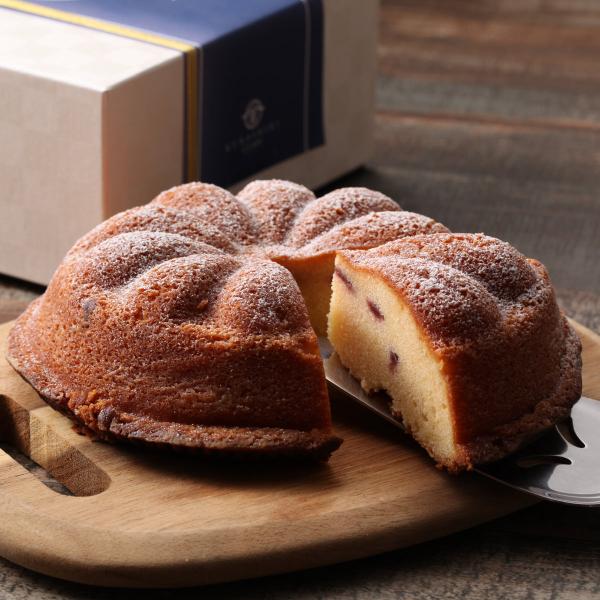 「倉敷CLASS ダンディなバターケーキ 香る日本酒」は、倉敷市にある菊池酒造の「燦然（さんぜん）」をふんだんに使ったバターケーキです。※こちらの商品はお酒が使われております。1歳未満の乳児には与えないでください。