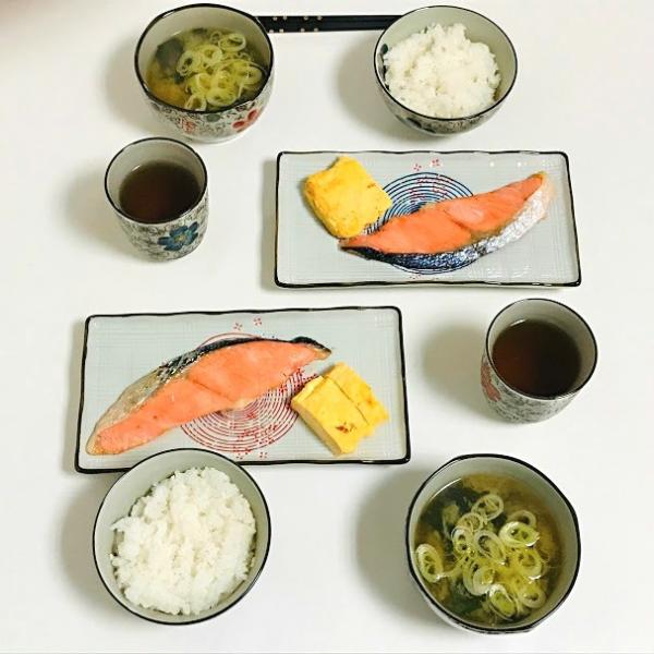 食器セット 二人 食器 カトラリーの人気商品 通販 価格比較 価格 Com