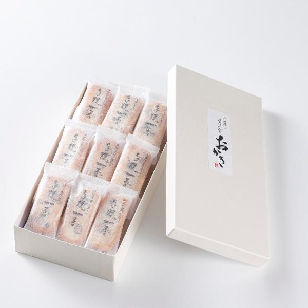 小判　２2枚入りのしは（ 包装紙の上からかける ）外のし とさせていただきます。