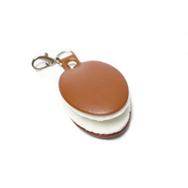 [商品情報]・フライだけじゃなく、ラインのコーティングにも！・別売りのギガドライをしみ込ませ、フライ・ラインをコーティング・パッド部分は特殊な発泡体を使用しており摩擦にも強くたくさんの液体を蓄えることができます。・ラインもコーティングするこ...