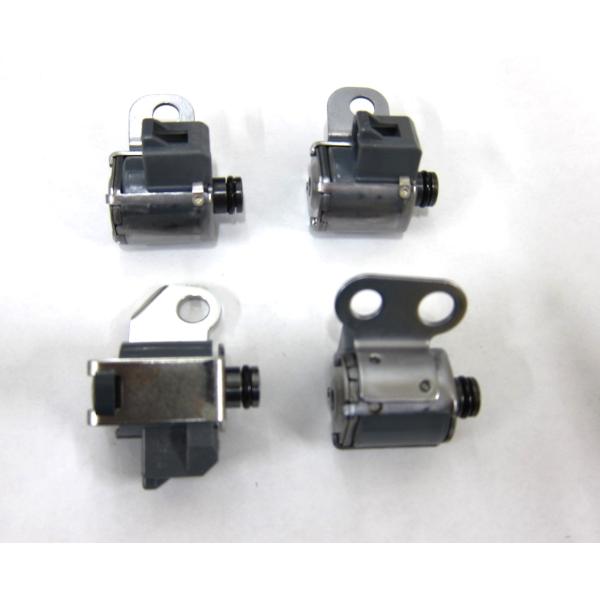 トランスミッションソレノイド シフト 8-97202072-0 x2個 他