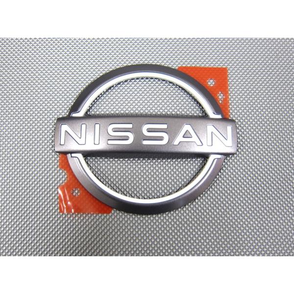 EMBLEM-NISSAN C 84890-7NK0A 日産純正部品 : 有限会社日進商会