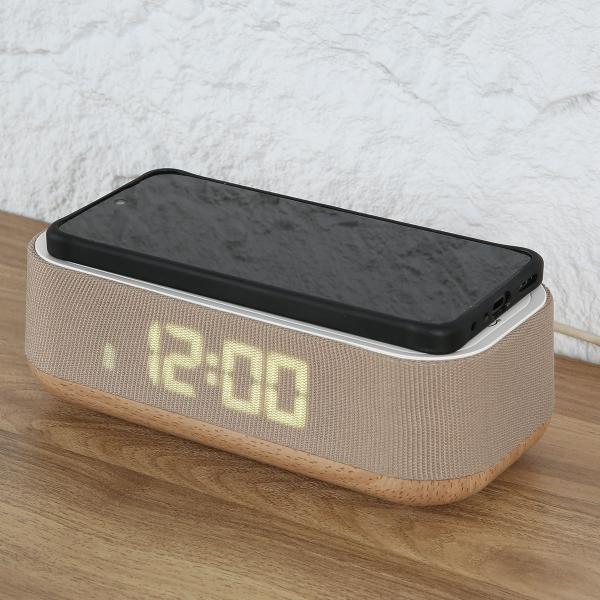 ■■ニトリ公式サイト■■スマートフォンを置くだけでワイヤレス充電が可能なLED時計 アラーム機能・カレンダー表示機能・温度表示機能・省エネモード付(音や振動で数字が現れる)一部地域を除き、お時間指定が可能な商品です。こちらの画面上にて、配達...