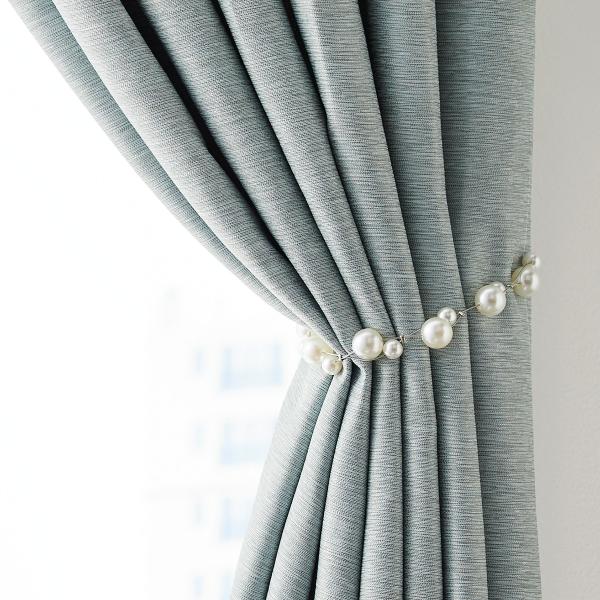 ■■ニトリ公式サイト■■フサカケ不要なマグネットタイプ。パールの雰囲気で窓まわりをエレガントに。一部地域を除き、お時間指定が可能な商品です。こちらの画面上にて、配達時間を指定しカートにお入れください。※お買上いただく商品に【玄関先迄納品】が...