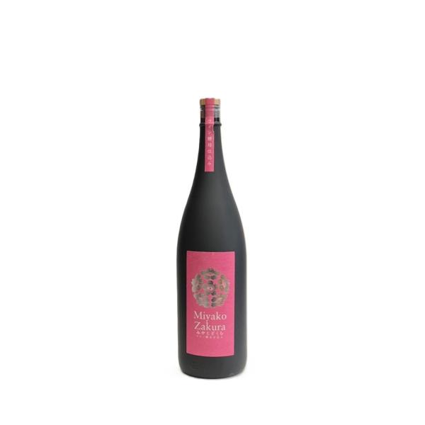 芋焼酎 みやこざくら 赤ワイン酵母仕込 大浦酒造 25度 720ml : 酒
