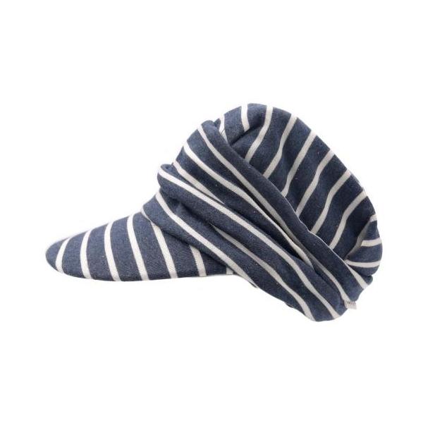 （1）ドレープが頭の形を綺麗に見せて、後髪を帽子にまとめる事が可能。（2）ロング＆ワイドのツバでUVケア＆小顔効果（3）綿素材で肌触りが良く、季節に左右されないデザイン。