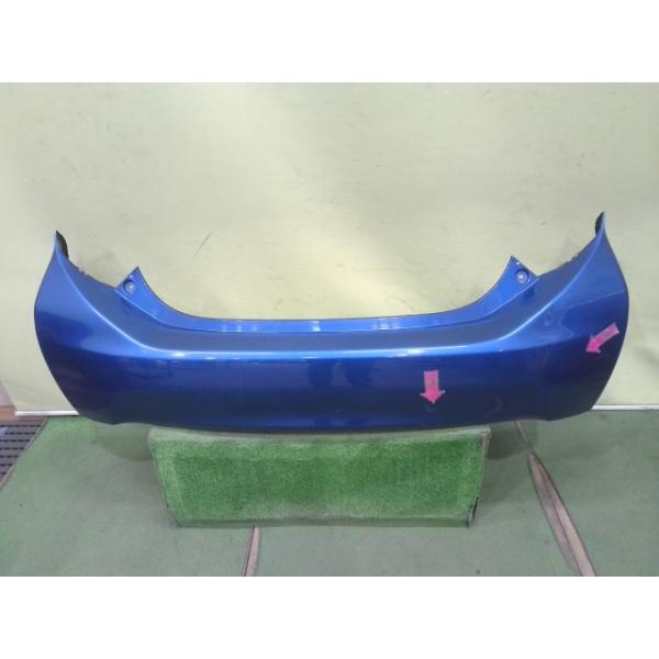 アクア DAA-NHP10 リアバンパーASSY 1NZ-FXE 8T7 52159-52790-J0 中古