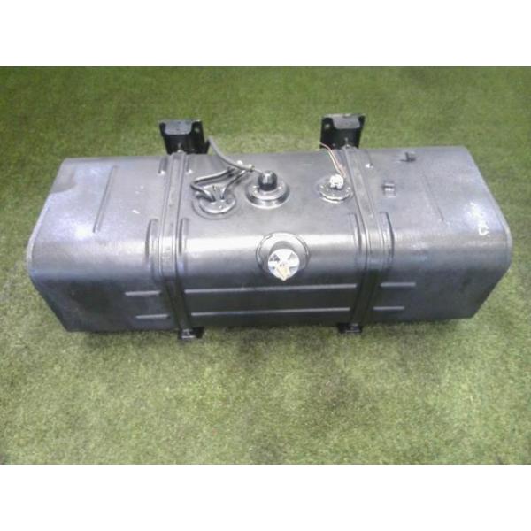 ダイナ　幅詰め加工タンク　ジャンク 汎用 カスタム 分割タンク ガスタンク ハーレー ワンオフ ナロー