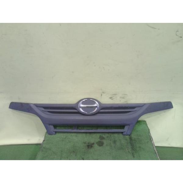 デュトロ SKG-XZU640M ラジエータグリル N04CT 058 53111-37890 中古