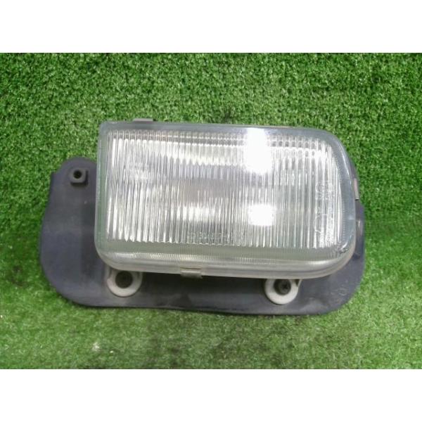中古 コンドル SKG-MK38L 右フォグランプ GH5TA 304657-02 26150 中古 コンドル SKG-MK38L 右フォグランプ GH5TA 304657-02 26150