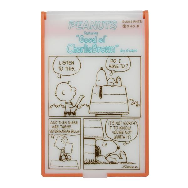 人気キャラクター「スヌーピー」の化粧雑貨コレクションの登場です。おでかけ・携帯に便利な折りたたみミラーです。これさえあれば、いつでもどこでもお化粧直しOK。おしゃれ女子の必需品。サイズ：約W58×H90×D4ｍｍ材質：本体/スチロール樹脂、...