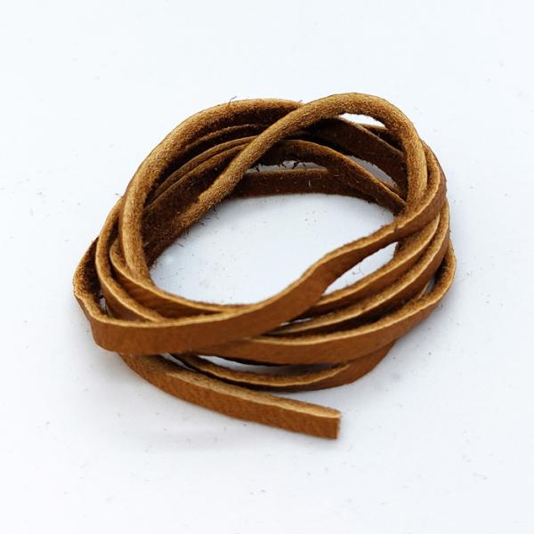 FUNNY 革ひも 幅3mm-長さ85cm ディアスキン 鹿革 レース 1本 サドル