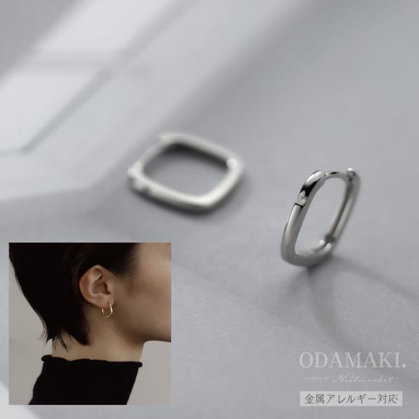 [Release date: May 22, 2023](商品詳細)[サイズ]フープ幅：約1.5mm内径：約1.3cm外径：約1.56cmポストの太さ：約0.7mm[備考]石の種類：イミテーションダイヤ[内容]両耳用(左1、右1)・商品写真...