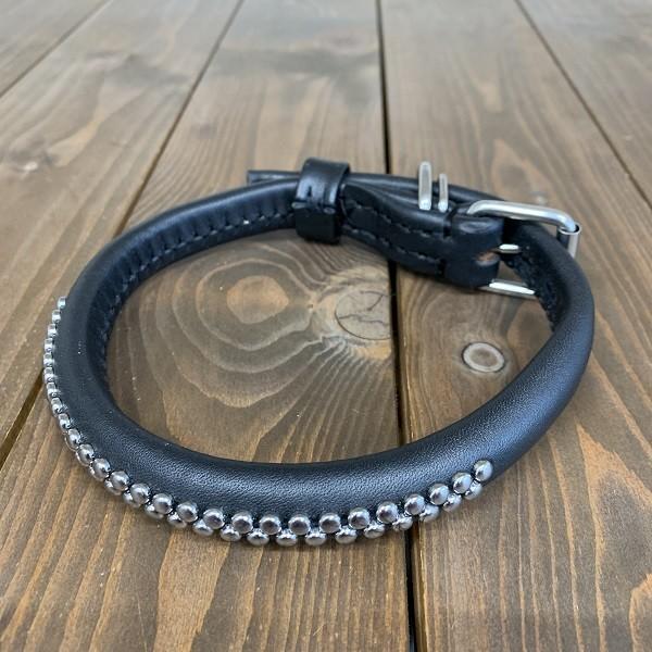 品名：犬用首輪サイズ：45色：黒管理番号：AKU-029少しでも安く、良い物をと、メーカー在庫をすべて買い取り致しました。ドックスクール様やブリーダー様の、まとめ買いにも対応出来ますのでお気軽にお問い合わせ下さい。《訳あり・少々難あり》倉庫...