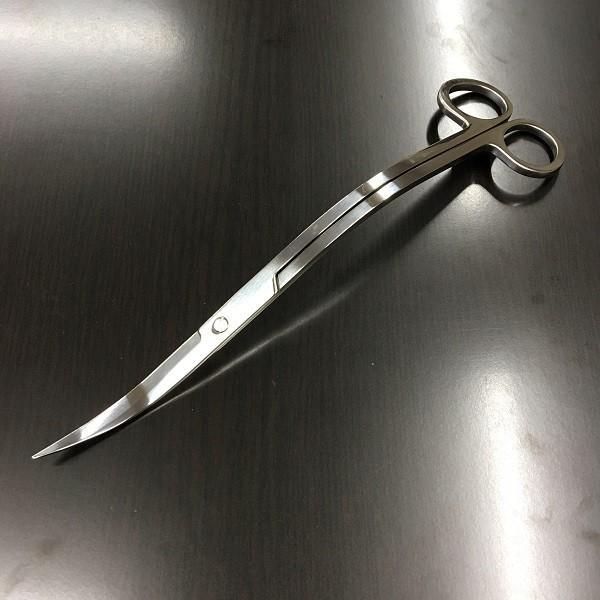 水槽のお掃除や水草のお手入れ以外には使用しないでください。注意事項を厳守の上使用してください。劣化、異常がある場合は器具の使用を中止してください。器具の形態変更、改造などはしないでください。《使用方法》水槽の掃除や水草の手入れに最適です。使...