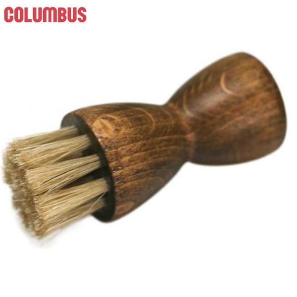 【ブランド名】COLUMBUS / コロンブス【商品品番】4971671-175778【サイズ】(約)長さ約6.8ｃｍ【素材・材質】毛：豚【製造国】ドイツ靴磨きのプロも愛用！！豚毛使用の靴用ブラシです。【注意事項】※モニター発色の具合により...