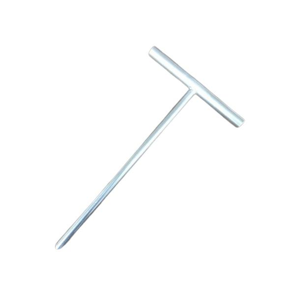 カブトムシ、クワガタ等の飼育以外には使用しないでください。注意事項を厳守の上使用してください。劣化、異常がある場合は器具の使用を中止してください。器具の形態変更、改造などはしないでください。《使用方法》ボトルや飼育ケースにマット等を詰めた後...