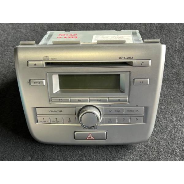スカニア　純正オーディオ AZワゴン DBA-MJ23S 純正 CDプレーヤー CDデッキ オーディオ PS