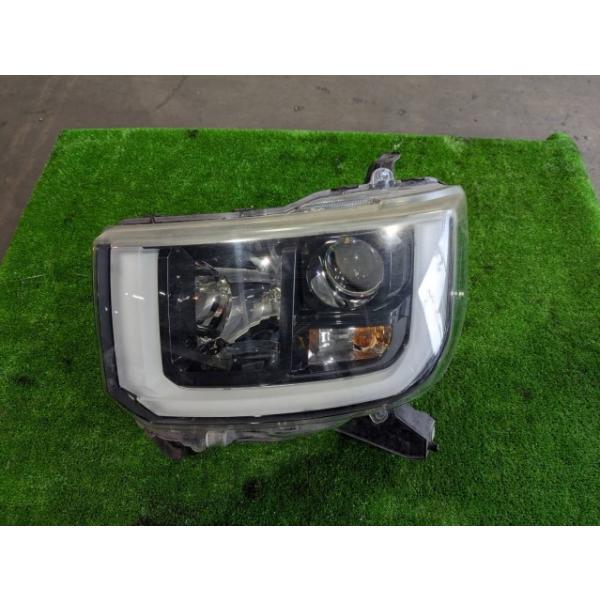 ウェイク DBA-LA700S 左ヘッドランプ ヘッドライト W2664 81170-B2560